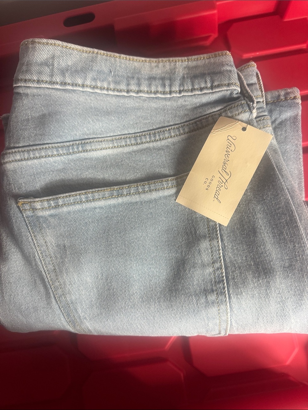Universal Thread Pale Blue High-Rise Women's Jeans